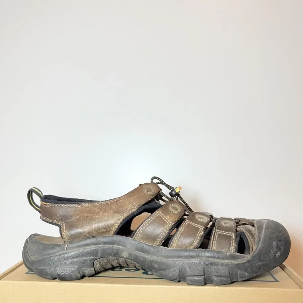 KEEN Newport Mens 13 Brown Leather Hiking Sandals Closed Toe Water Trail Shoes